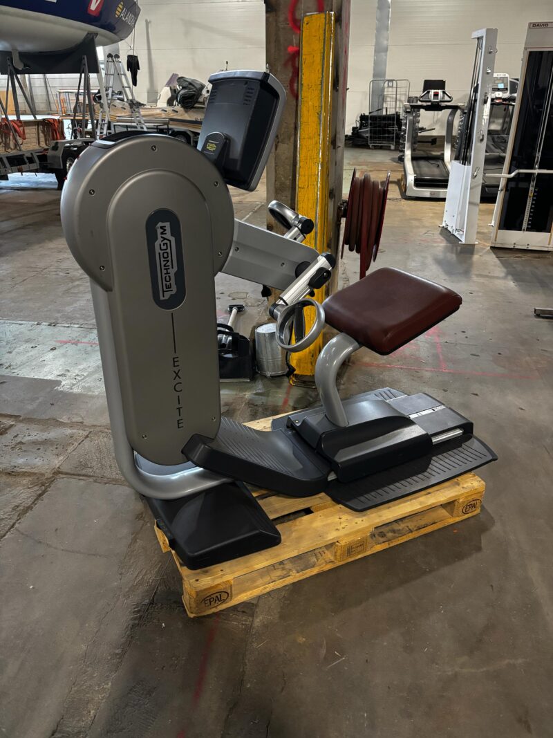 Technogym excite 700i käytetty