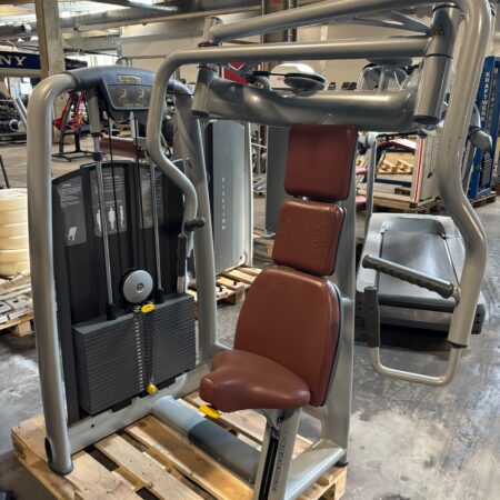 käytetty technogym rintaprässi